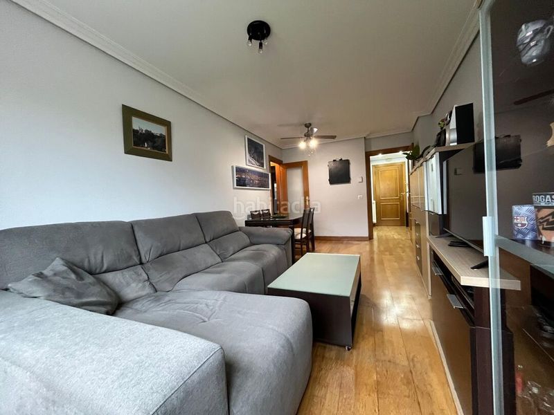 Foto 95c7ab08-c248-4f1f-8bc2-894e2bff387f. Pis amb calefacció aparcament a Rochapea Pamplona / Iruña