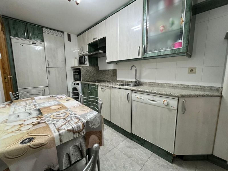 Foto c23d0634-3ec1-4290-b1dd-9dc7729f2a9f. Pis amb calefacció aparcament a Rochapea Pamplona / Iruña