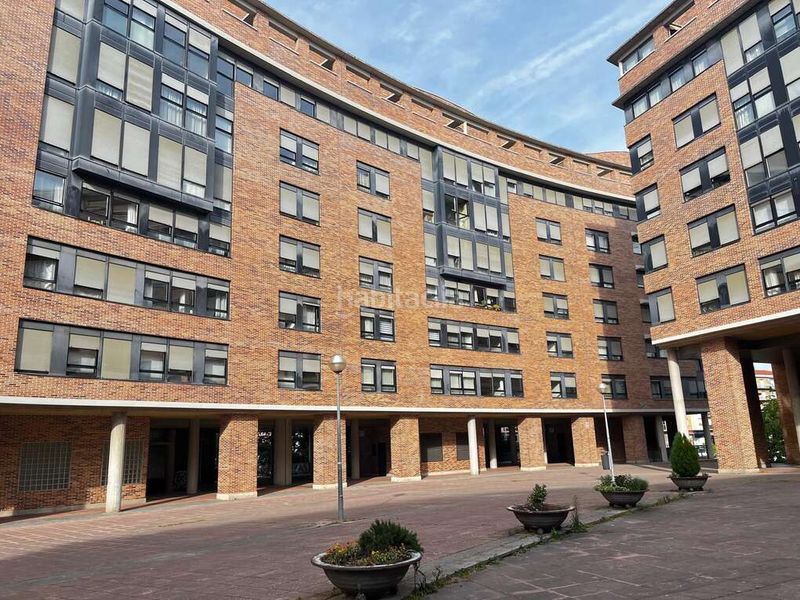 Foto b4977379-67cc-4b45-8cbd-59b0319ee228. Lloguer pis amb calefacció aparcament a Barañáin / Barañain