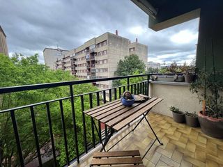 Etagenwohnung in Barañáin / Barañain. Barañain. tres dormitorios y dos baños. para entrar a vivir.