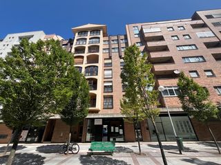 Flat in Mendebaldea - Ermitagaña
