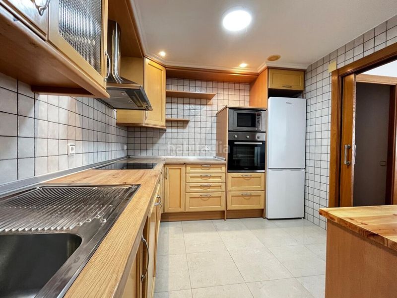 Foto e90337bb-84cc-4d1c-95e1-ea886de17a21. Rent flat with heating in Barañáin / Barañain