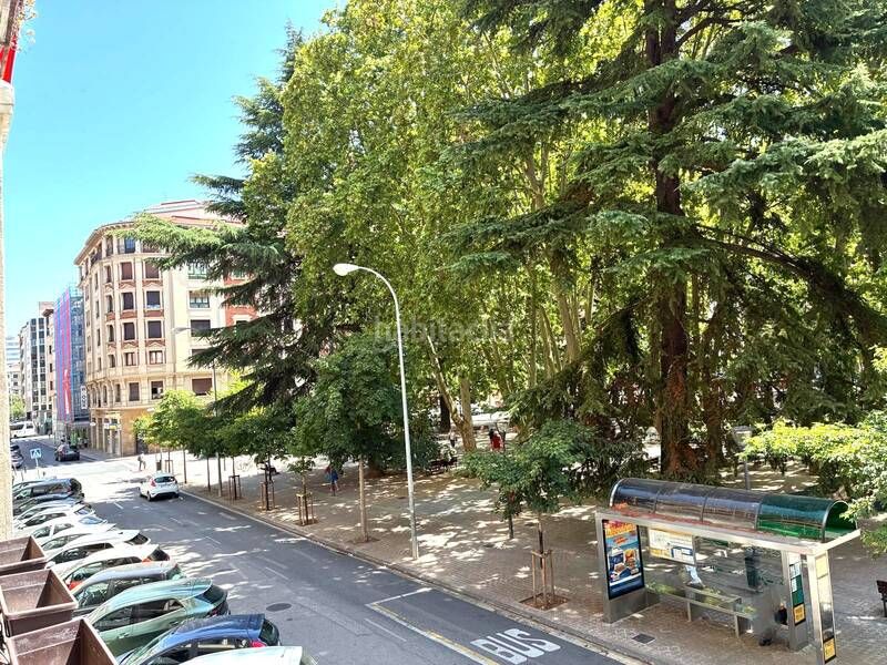 Foto 4d6ab064-5e53-4fd0-90cc-d0e1305e7b0c. Pis amb calefacció a Segundo Ensanche Pamplona / Iruña