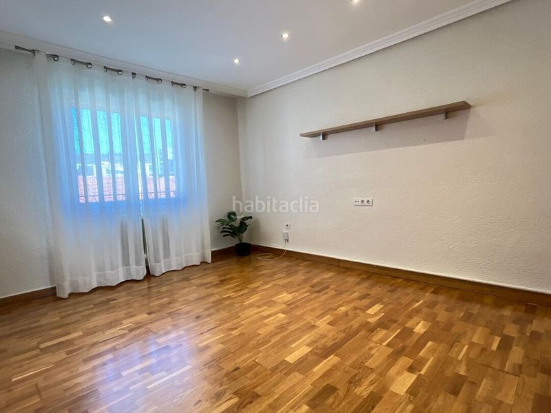 Foto 01009da3-5a6a-4dbd-985c-b4f3ebde05f0. Etagenwohnung mit heizung in Chantrea Pamplona / Iruña