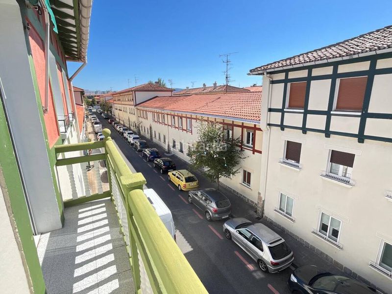 Foto 6c2ca5ab-8d5b-446d-8e2b-c13d37705988. Etagenwohnung mit heizung in Chantrea Pamplona / Iruña