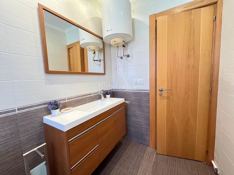 Foto ce2bce45-5388-4f54-8d7d-73ab4ae92c12. Etagenwohnung mit heizung in Chantrea Pamplona / Iruña