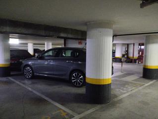 Parking coche en Oeste