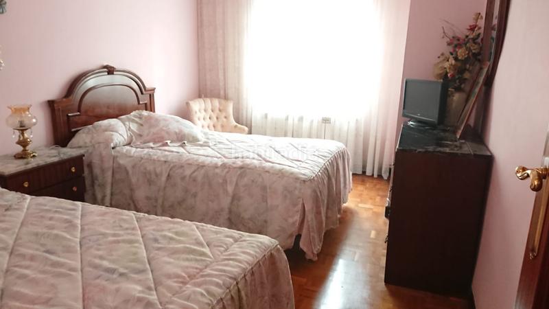 Foto 883bb93d-b5e6-4f26-b52c-5cdc1272ed9e. Appartement avec chauffage dans Residencia Logroño