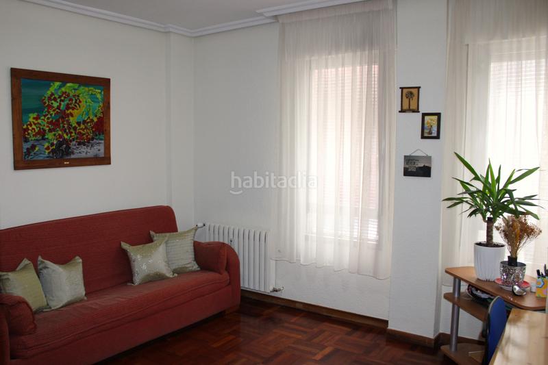 Foto 5c0d3b66-9fcf-4597-be56-caecf2897a82. Flat in calle huesca 82 in Juzgados Logroño