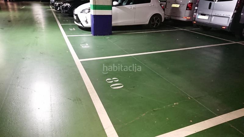 Foto 4ea629c8-a993-45ae-84ad-92b7a0f406a9. Parking voiture dans Oeste Logroño