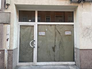 Locale commerciale in Residencia