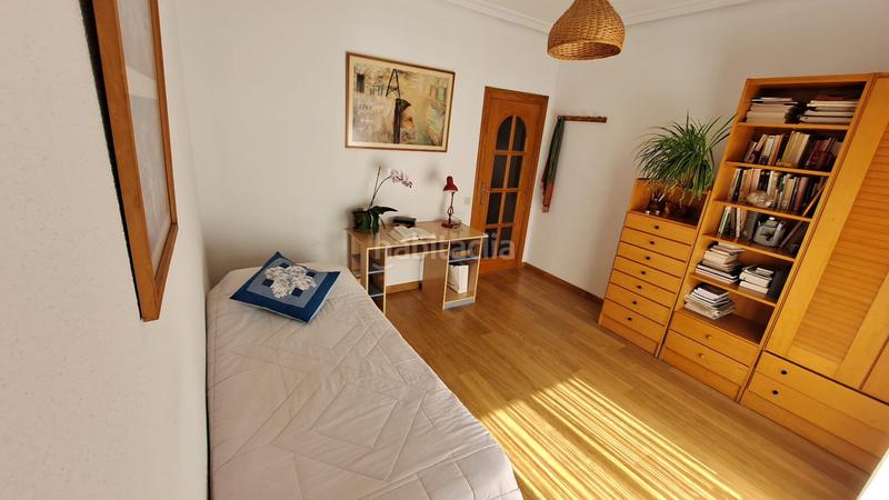 Foto 2336f221-7d3f-4bc5-adc6-f9cfabd3ba22. Appartamento con riscaldamento in Residencia Logroño