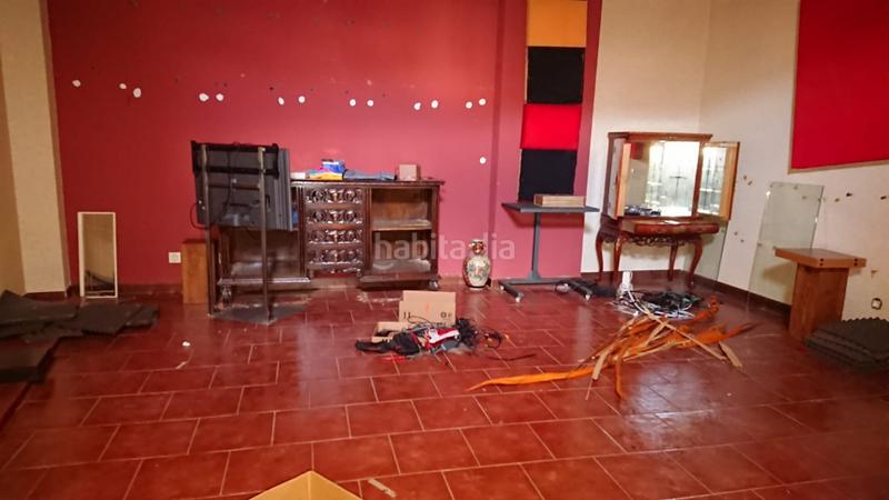 Foto f1fcaf3a-d977-4c12-b2d7-a66f8dc4c057. Local comercial en Oeste Logroño