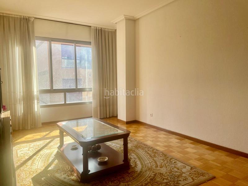 Foto 617b6ffa-f2c4-44b9-9dfe-e50923324949. Appartement avec chauffage dans Juzgados Logroño