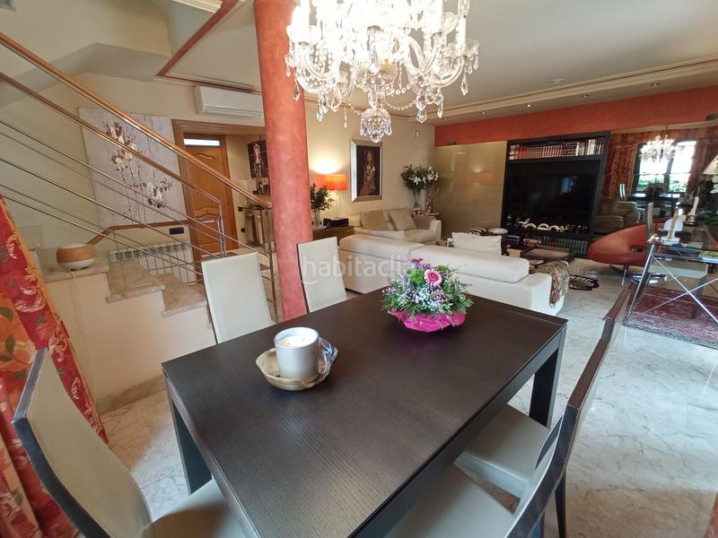 Foto a8e60dab-0baa-474b-8412-3520c4083bbb. Casa aparellada amb calefacció aparcament piscina a Logroño