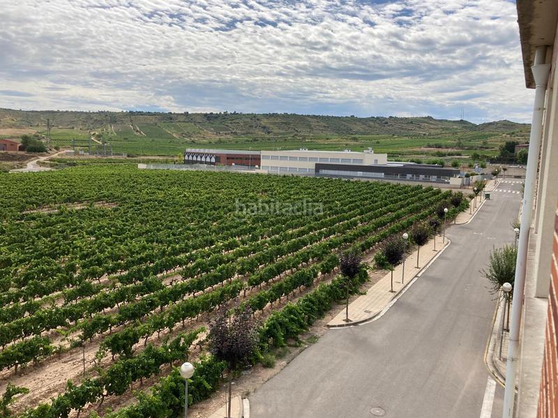 Foto 451ba9fd-10dd-46aa-be05-92c7a84d43db. Piso ocasion y oportunidad a 15 minutos de logroño , pueblo rodeado de bodegas y muy famoso por su buen vino en Cenicero