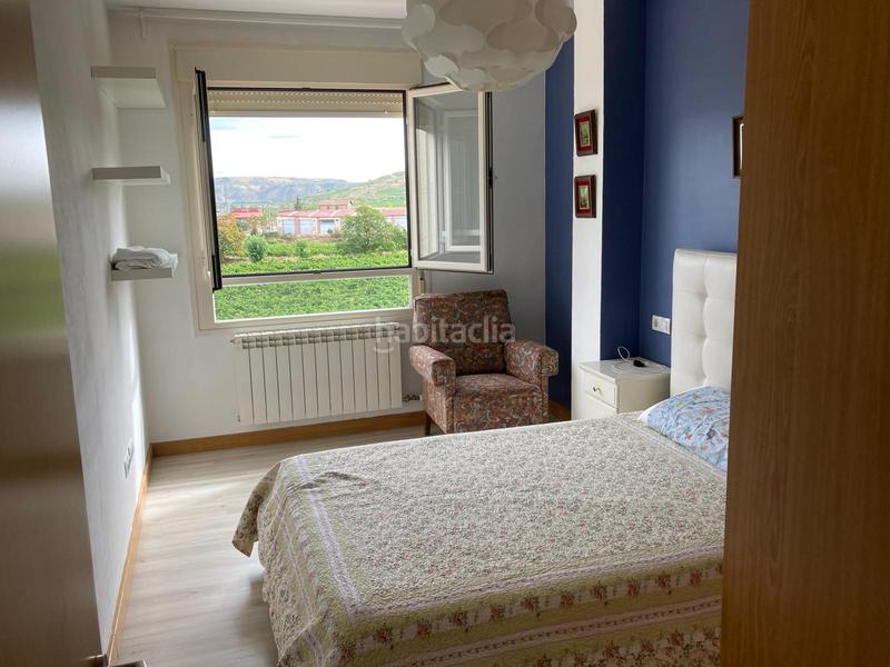 Foto 4f641b89-0162-40c5-abde-c3ce96173012. Piso ocasion y oportunidad a 15 minutos de logroño , pueblo rodeado de bodegas y muy famoso por su buen vino en Cenicero