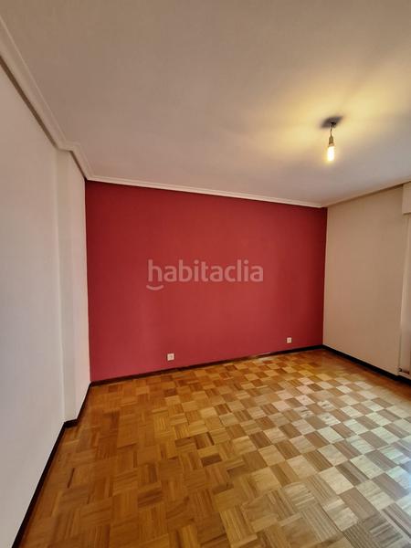 Foto a76d7c04-28db-4dfd-b2e5-657f23cf88d0. Appartamento con riscaldamento in Juzgados Logroño