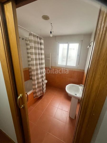 Foto f1d54b7a-34d4-437f-8e84-a47689cdab6d. Apartament amb calefacció a Residencia Logroño