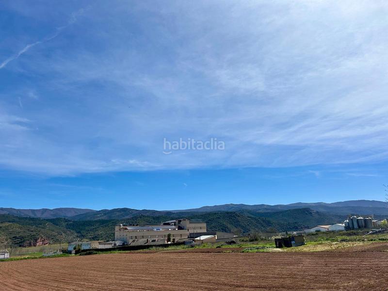Foto e6de3449-5339-441d-b065-861e076873f1. Casa adossada amb xemeneia calefacció a Baños de Río Tobía