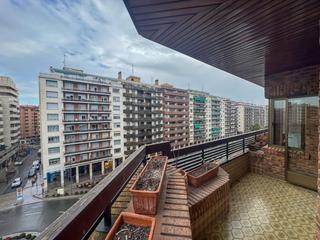 Piso en Gran Via. Ocasion y novedad en gran via junto a la fuente de los ilustres