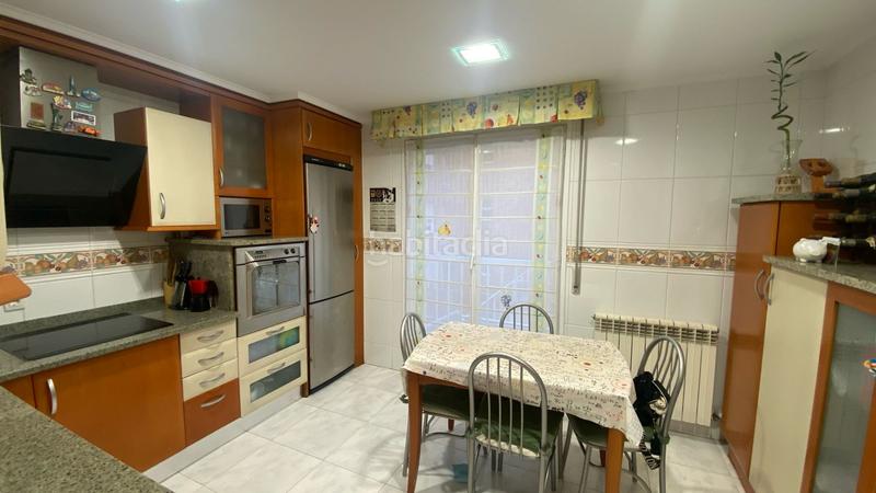 Foto 585bf199-f66b-4f7d-af59-a2f5f873939f. Piso parque san miguel 4 habitaciones 2 baños garaje trastero exterior en Logroño