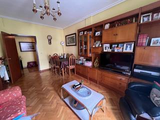 Appartement à Oeste. Ocasión junto a gonzalo de berceo y murrieta