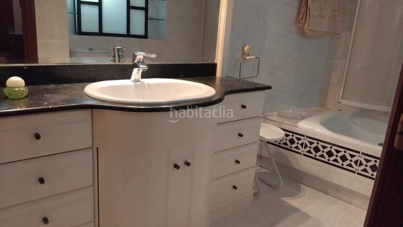 Foto c391b197-a85a-401c-8488-4addce35e196. Piso oportunidad en gonzalo de berceo en Oeste Logroño