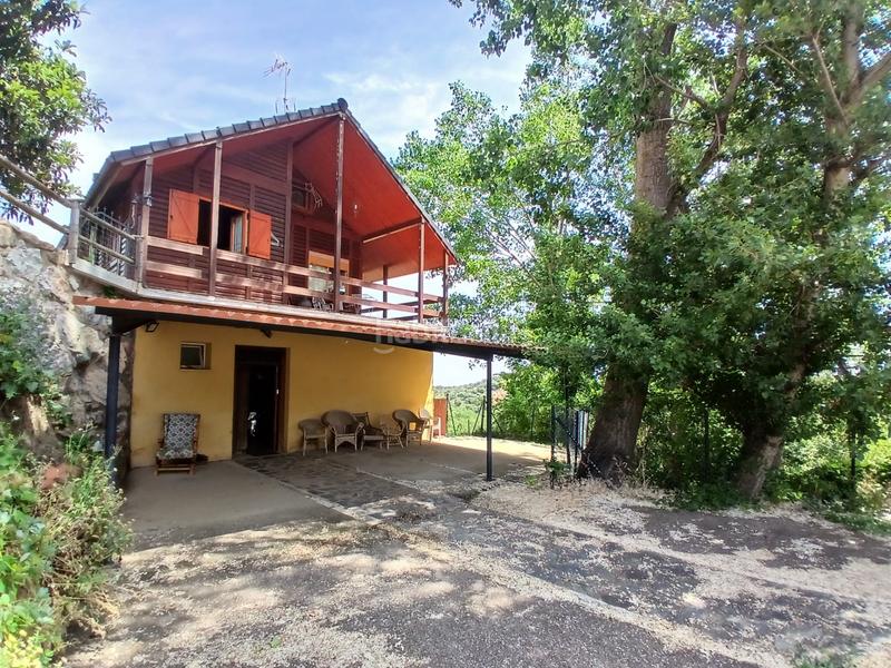 Foto 02ed4771-4d69-4812-b7aa-bac9b2fc69a9. Casa preciosa casa con terreno en la villa en Ocón