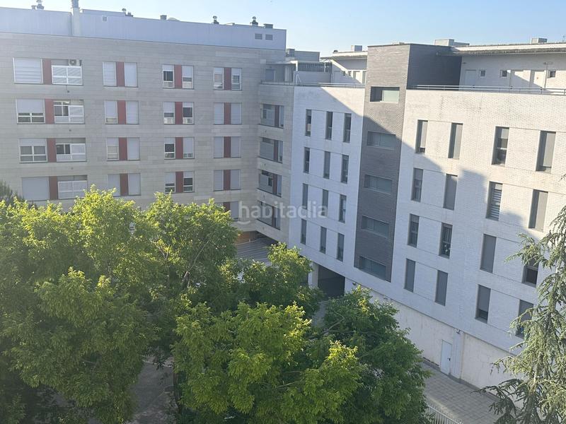 Foto 476dbdf2-b130-421f-9803-403a0f3f0bf5. Piso ocasion y novedad en el paseo del prior 3 habitaciones 2 baños garaje trastero terraza 42 m2 en Logroño