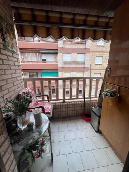 Foto dcf7e5c1-acc7-4cb4-b8a3-fef14b314db6. Appartamento con riscaldamento in Juzgados Logroño