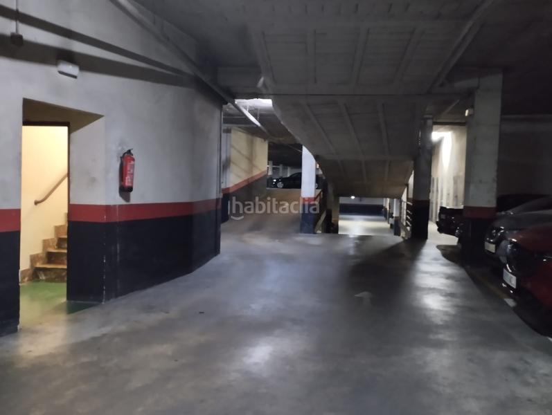 Foto f19f53bb-9029-4c93-8ae5-8b25ce85edfe. Parking coche plaza de garaje en calle trinidad en Logroño