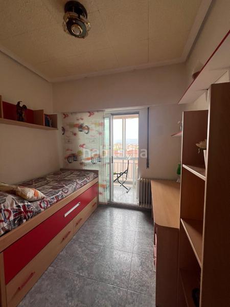 Foto 564b8ca7-eef6-41f2-9436-89b161a5e9ee. Piso murrieta 3 habitaciones reformado ascensor muy luminoso en Logroño