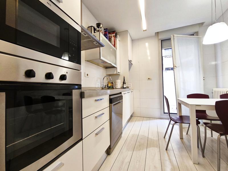 Foto f18a17ca-83c2-480c-a476-ddc1b4b2fb82. Appartement avec chauffage dans Gran Via Logroño