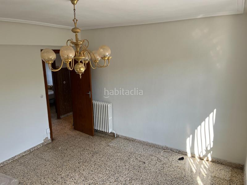 Foto 80acabd4-a604-4c67-9fc7-8eb9ac42a49e. Piso ocasion y novedad en varea vivienda exterior muy luminosa de 90 metros, con lonja de 122 m2 en Logroño