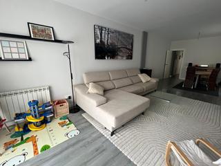 Pis a Oeste. Exclusiva en gonzalo de berceo 3 habitaciones salon 40m2 exterio