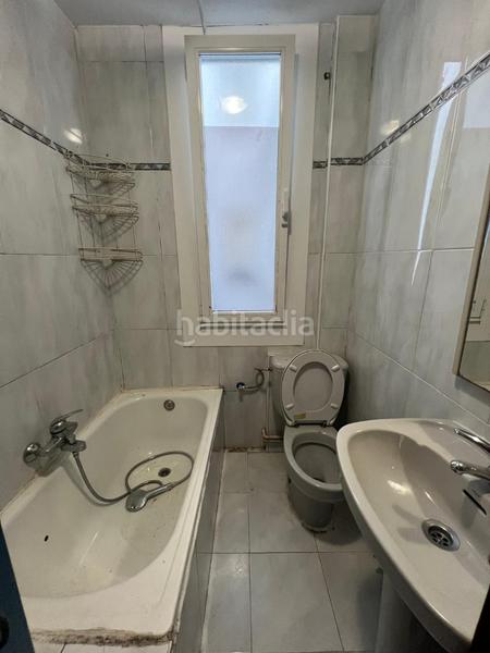 Foto 3d5064f2-a829-4ea6-baa3-9feb1dac14d0. Flat with heating in Oeste Logroño