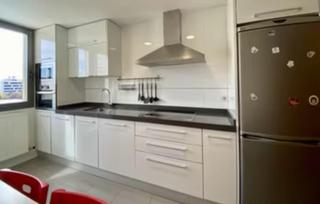 Apartamento en La Cava - Fardachón. Ocasion guindalera 2 habitaciones 2 baños garaje trastero piscin