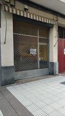 Local commercial à Residencia. Local  en calle villamediana de 60m2 con entreplanta de 40m2