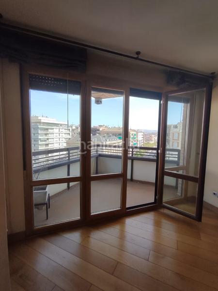 Foto 1e6ca17d-b475-4cab-998f-e329c3d67244. Pis amb aparcament a Gran Via Logroño