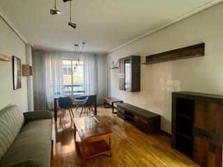 Apartament a Oeste