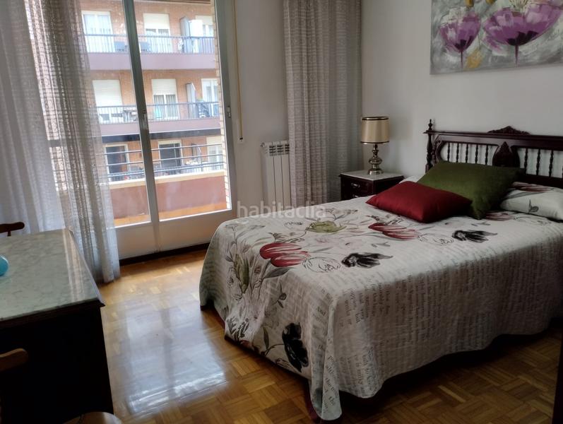Foto defcdb0d-f1b8-40b5-bb2c-e163d90b7a75. Flat with heating in Juzgados Logroño