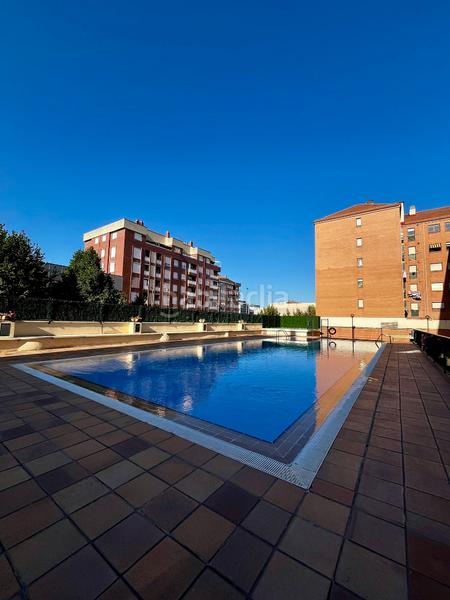 Foto 7a08231b-c473-49e2-a7a3-928536b8aff9. Flat with heating parking pool in Cascajos - Piqueras Logroño