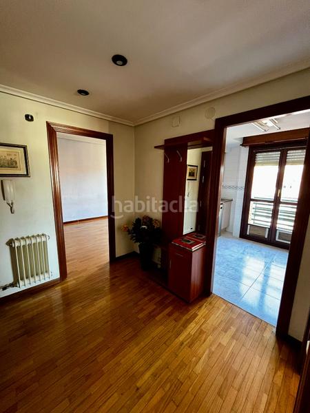 Foto db49c909-902b-4bb5-a563-d66e009997cf. Flat with heating parking pool in Cascajos - Piqueras Logroño