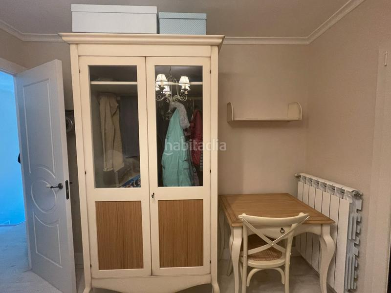 Foto ee99b73d-84ad-4d74-bbc8-a1349a265d3d. Xalet amb xemeneia calefacció a Lapoblación