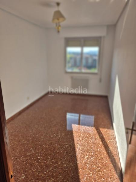 Foto e7d741b9-2ab6-4a46-9de7-574613859b01. Etagenwohnung mit heizung parking in Juzgados Logroño