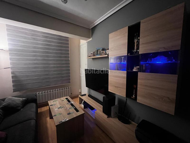 Foto a68ea6c8-269f-4784-895a-4297b353d94b. Pis amb calefacció a Gran Via Logroño