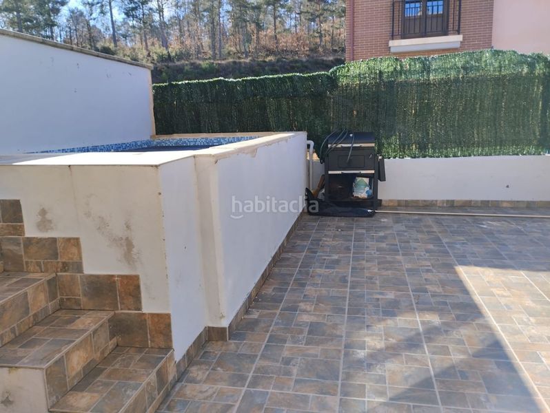 Foto 59a2dae1-77e5-4ce6-ab63-b77ed922f3d3. Casa adossada amb calefacció aparcament piscina a Sojuela