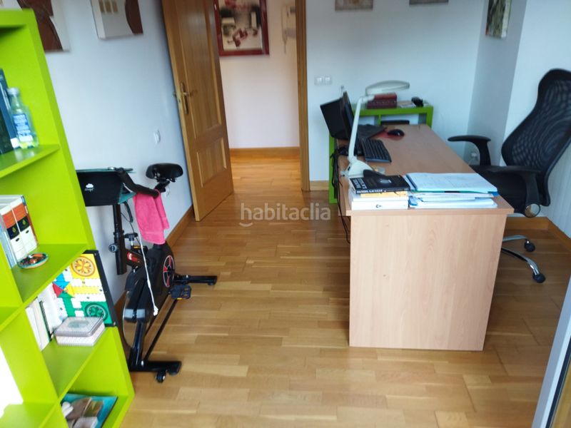 Foto 7a9bff03-2cc7-4a89-b5c8-652ca46c048b. Àtic amb calefacció aparcament piscina a La Cava - Fardachón Logroño