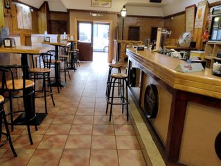 Traspaso Local Comercial en Juzgados. Traspaso se emblemática hamburguesería en logroño, a un  paso de